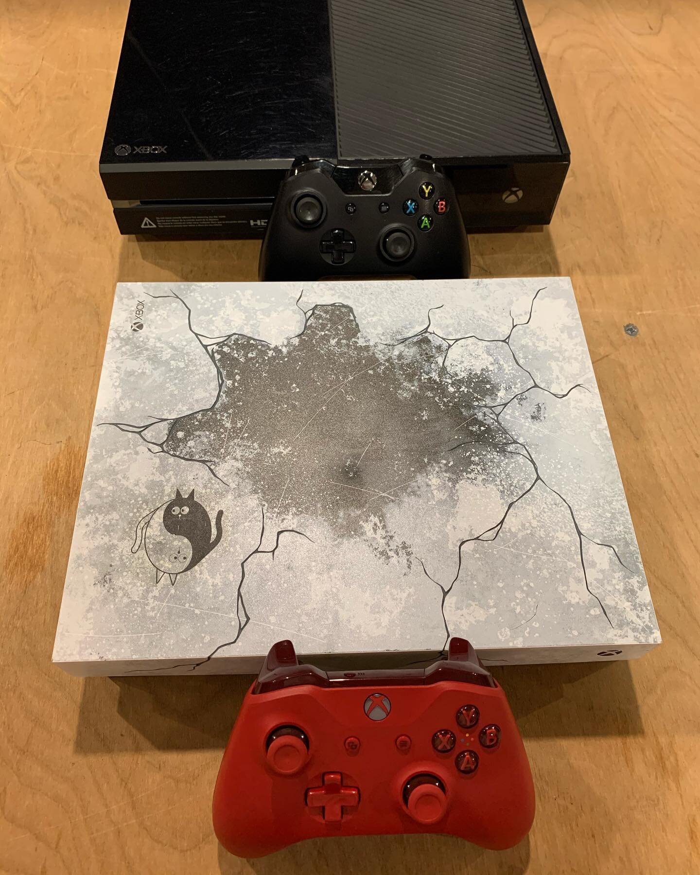 Just got 2 #XboxOne systems in! #GearsofWar5 Xbox One X 1TB console with Red controller &amp; and an original Xbox One 500GB system. Both cleaned, tested, and ready for sale! Available for curbside pickup today until 8pm even