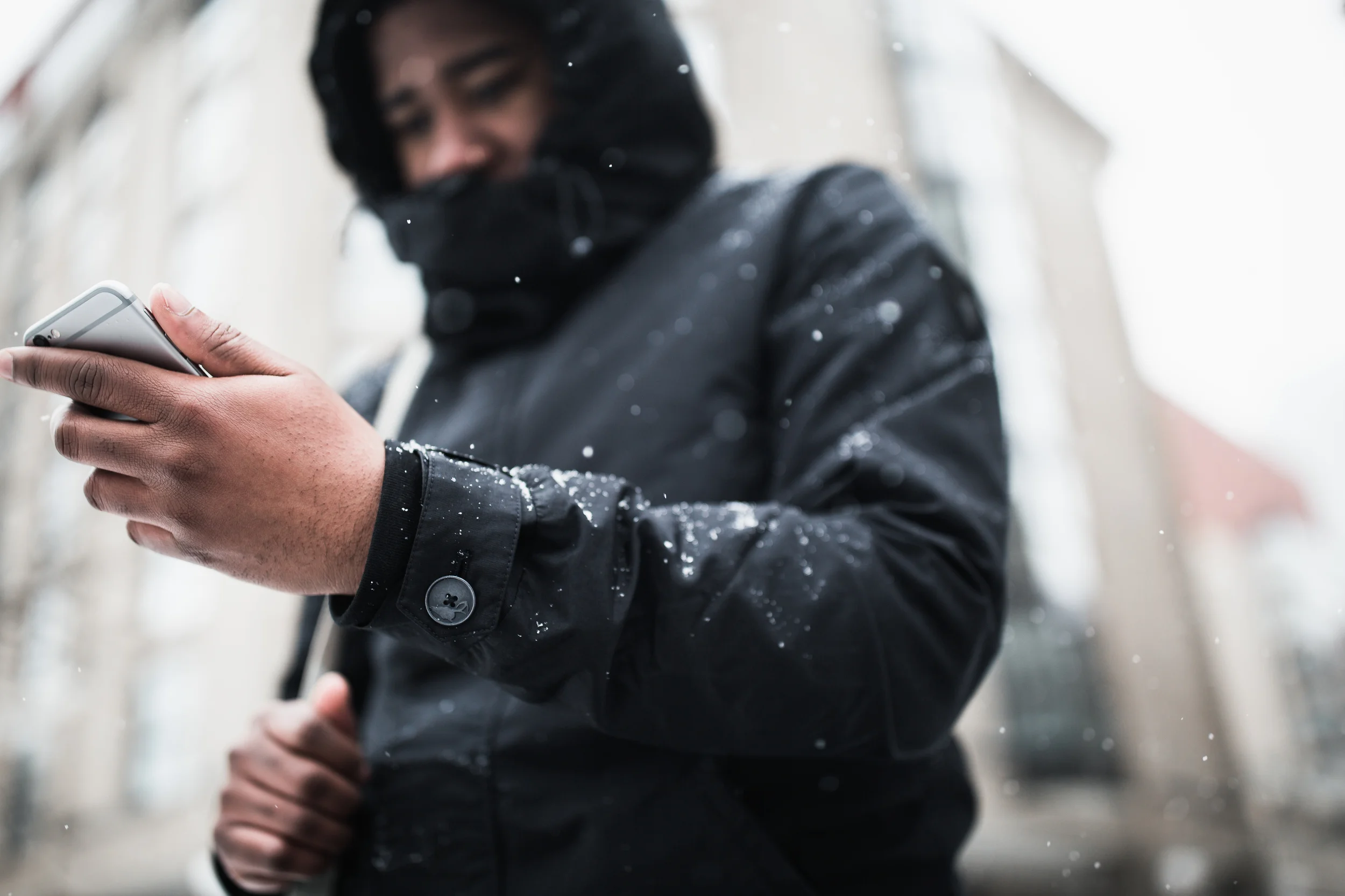  Critically Seam Sealed Construction – superior windproof protection against elements