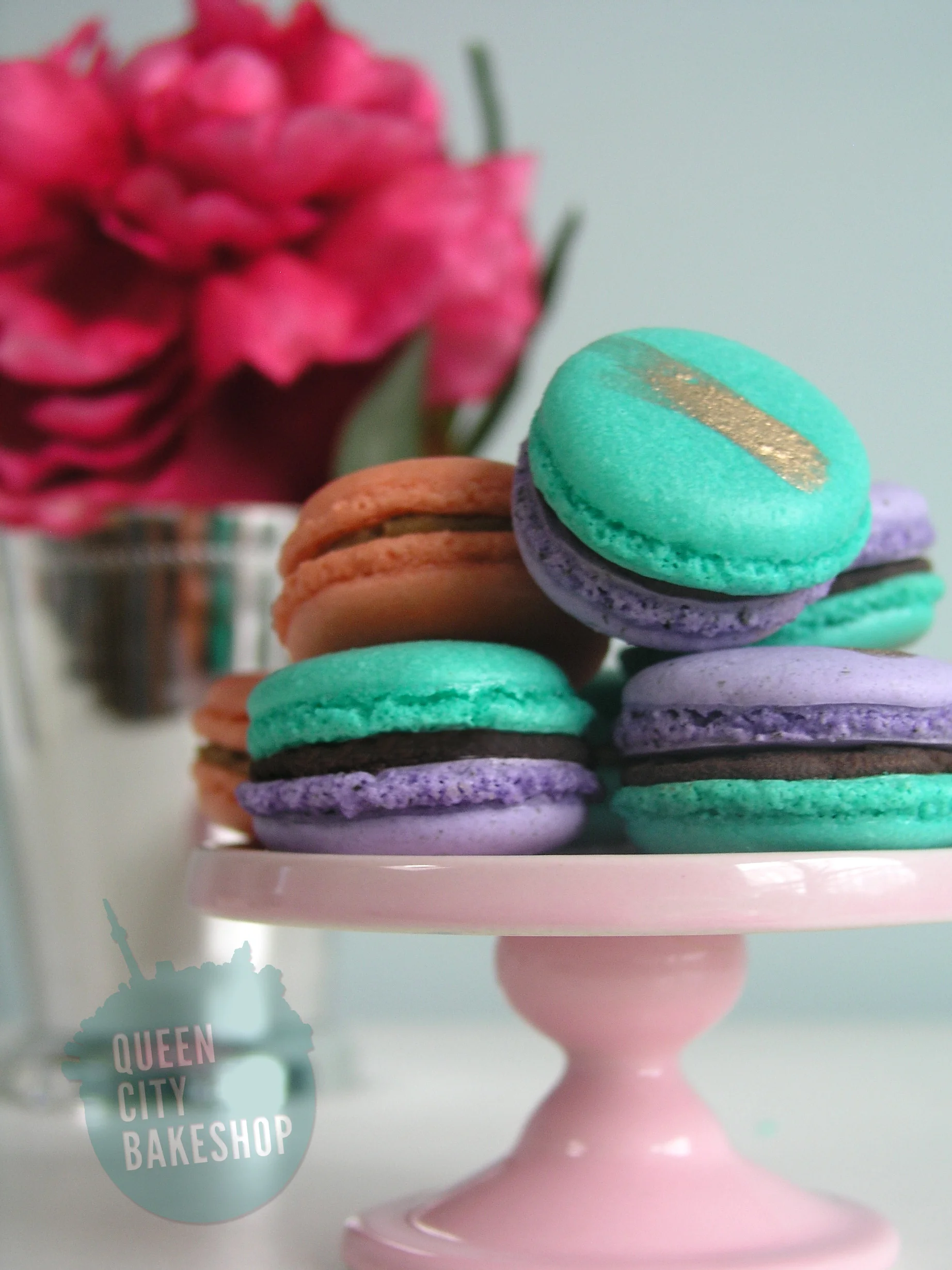 Macarons1WB.jpg