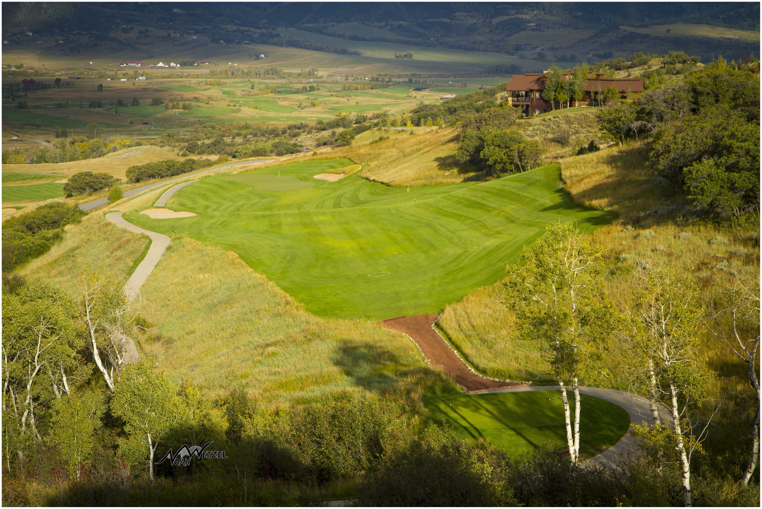 Hole 16 Tee. Par 4 455 yds