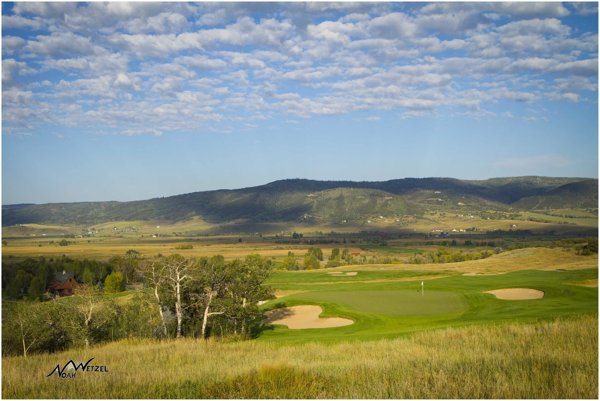 Hole 17 Tee. Par 3 209 yds
