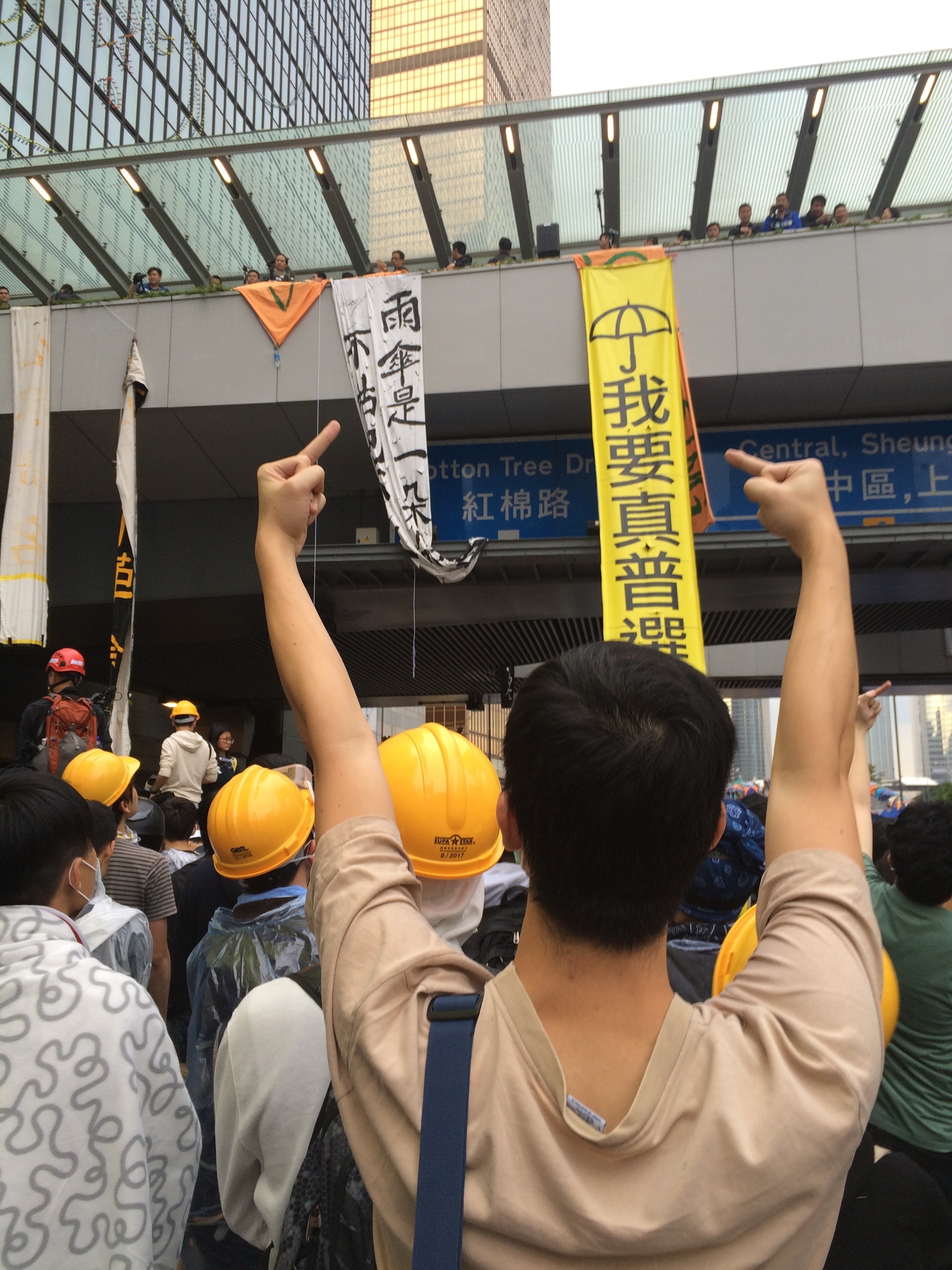 Defiance in Hong Kong. © Katy Lee