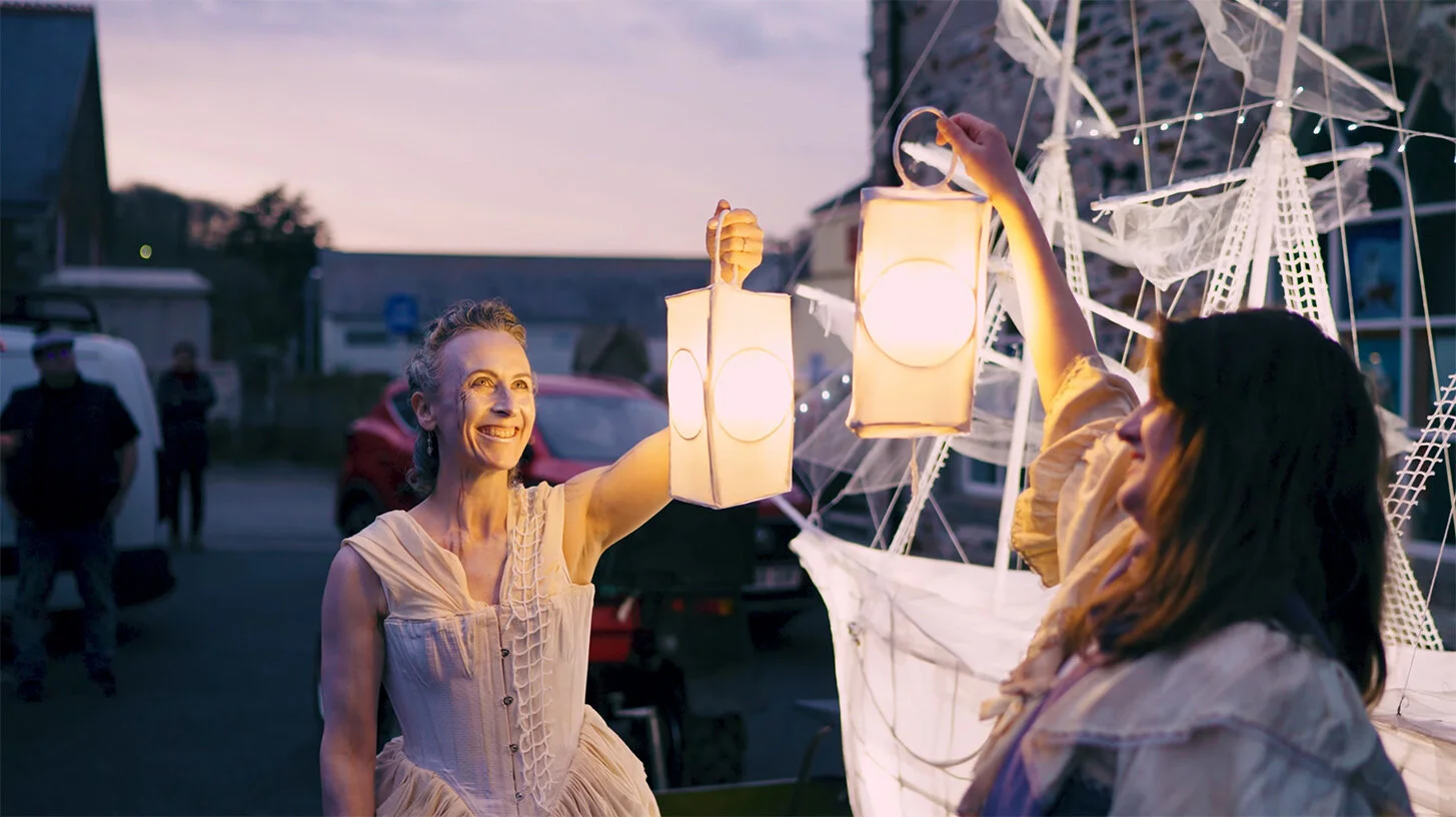 Kneehigh Theatre Random Acts of Art