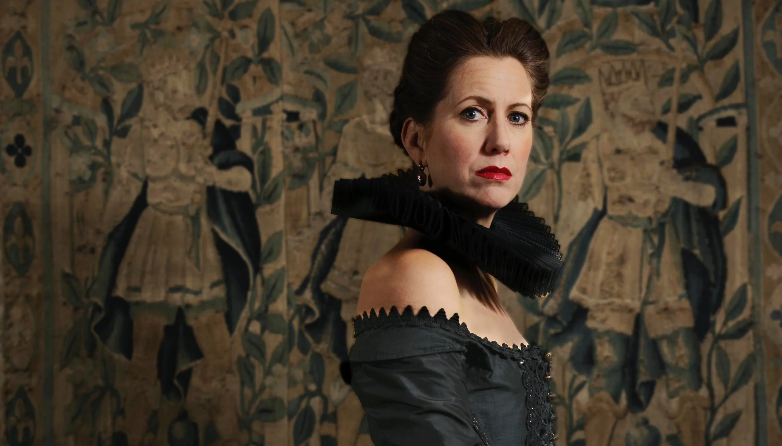 OperaUpClose. MARY, QUEEN OF SCOTS. Photo by Andreas Grieger (landscape 4).jpg