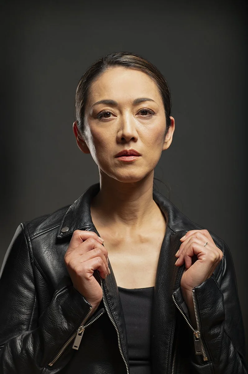 1_A_Chika_8358_Matrix_web.jpg 1_Chika_8358_Matrix_bw_web.jpg