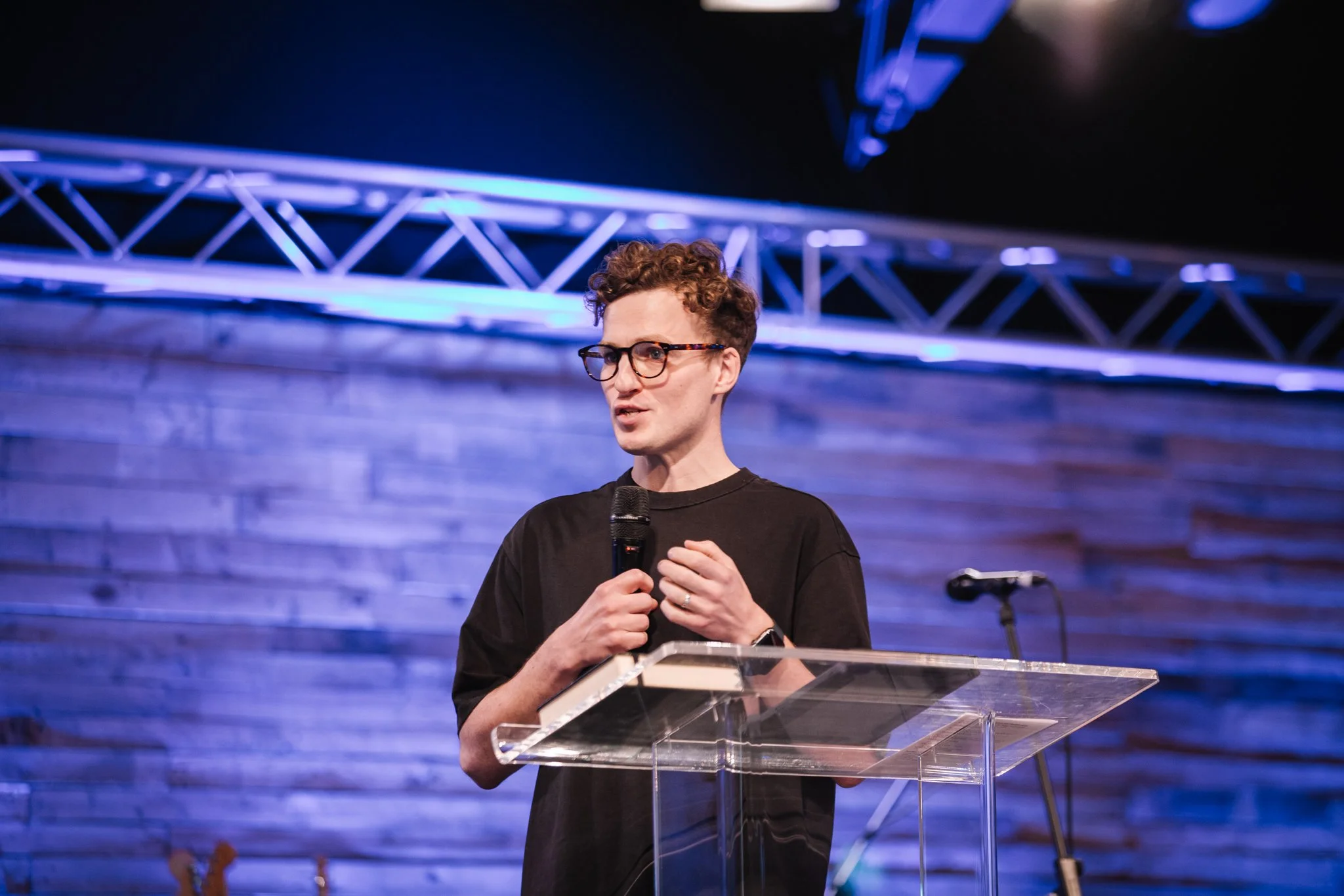 Sunday 8th October 2023 | What Does God Say About You? | James Barlow