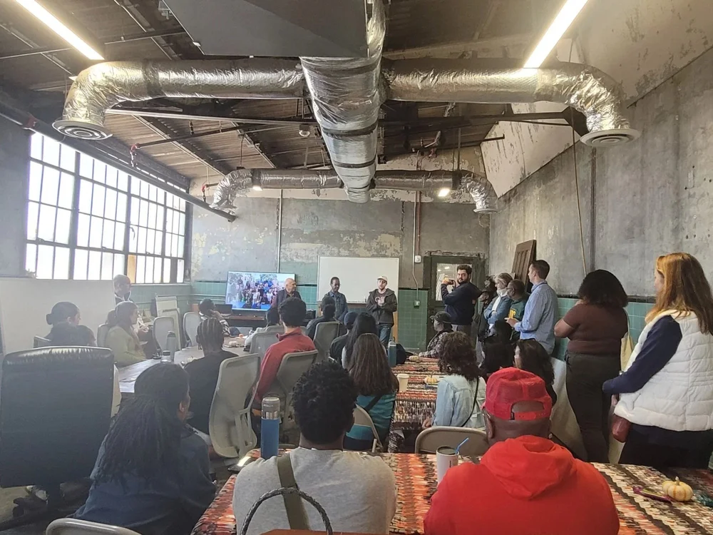  Exploring deconstruction material circularity through recovery and building material reuse at the Lifecycle Building Center. Photo: Nesreen El-Rayes 