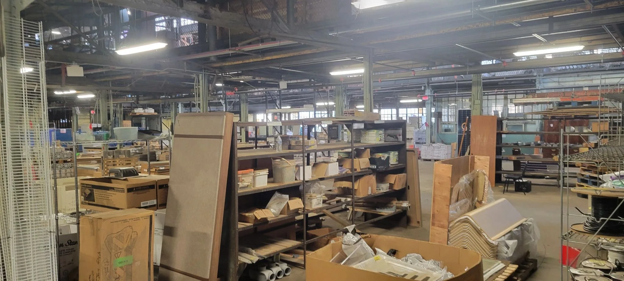  Exploring deconstruction material circularity through recovery and building material reuse at the Lifecycle Building Center. Photo: Zachary Starbuck 