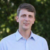 Headshot photo of Zach Batastini, Founder of Derail Logic and MartechAI.  Source: Derail Logic/MarTechAI.