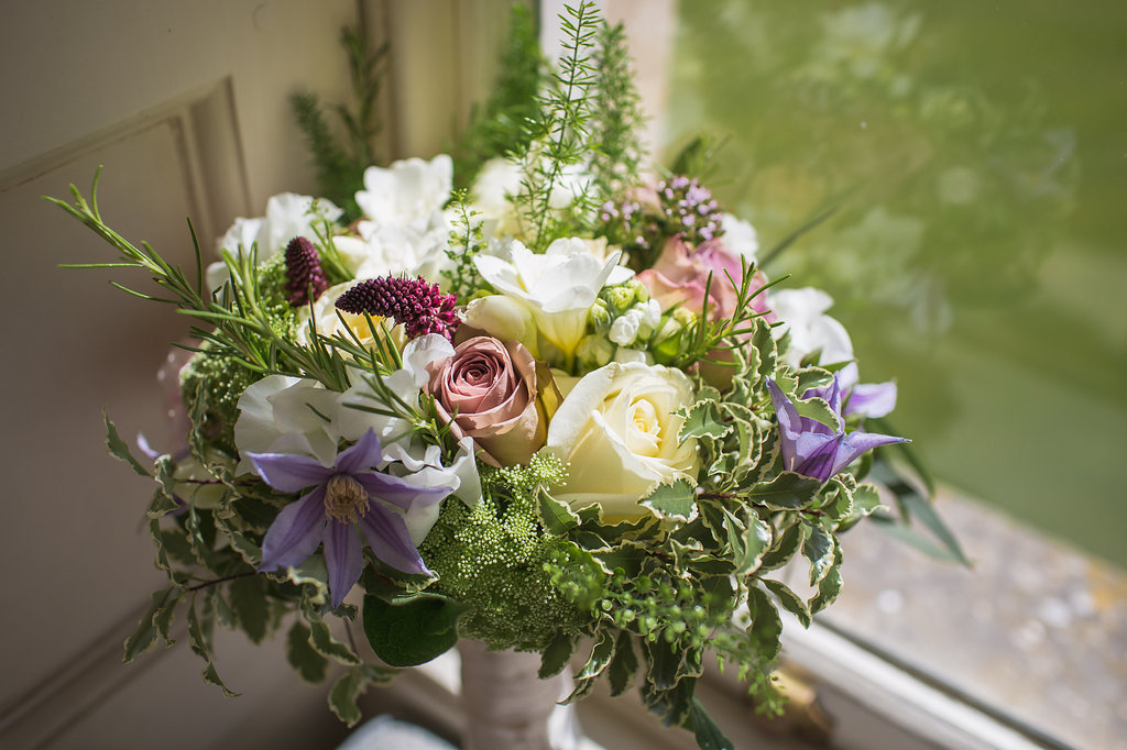 Sprin Wedding Bouquet in White & Lilac 