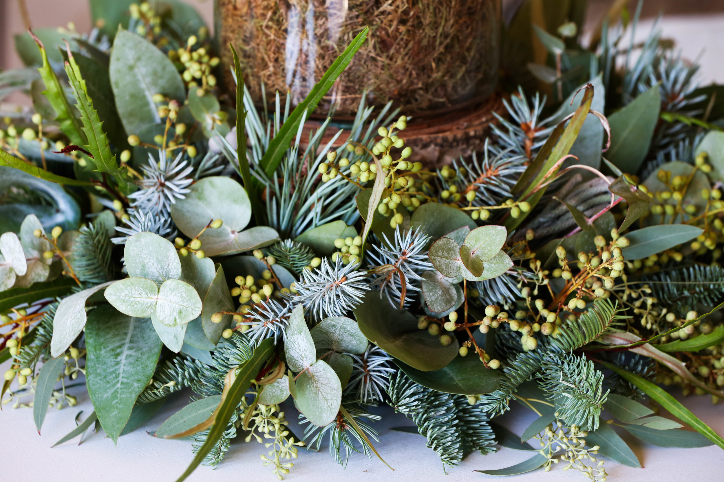 Festive foliage ring