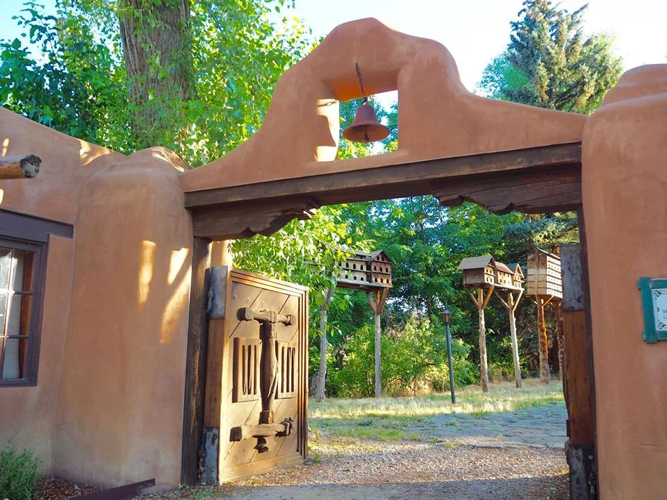 Mabel’s in the summer is a dream. Here’s a photo of the grounds taken by a retreater a couple summers ago.