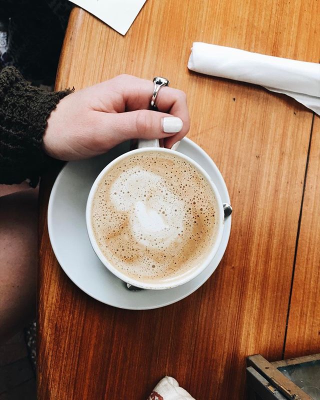I need a latte caffeine right now ☕️ /// #brittanyinwanderland #butfirstcoffee #helpme #mondayssuck