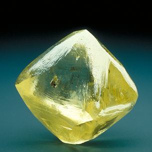  The Oppenheimer Diamond 