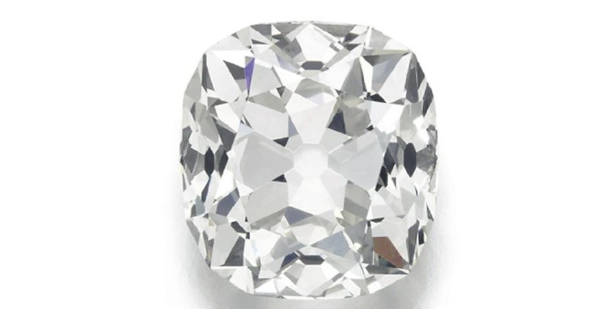 Foxfire Diamond Makes First Public Appearance in Smithsonian Gem
