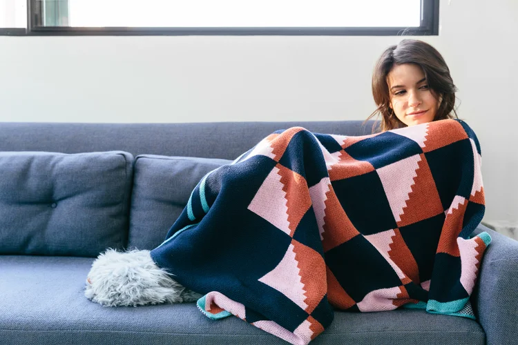 medium_DittoHouse_ModernColorsThrow_1.jpg