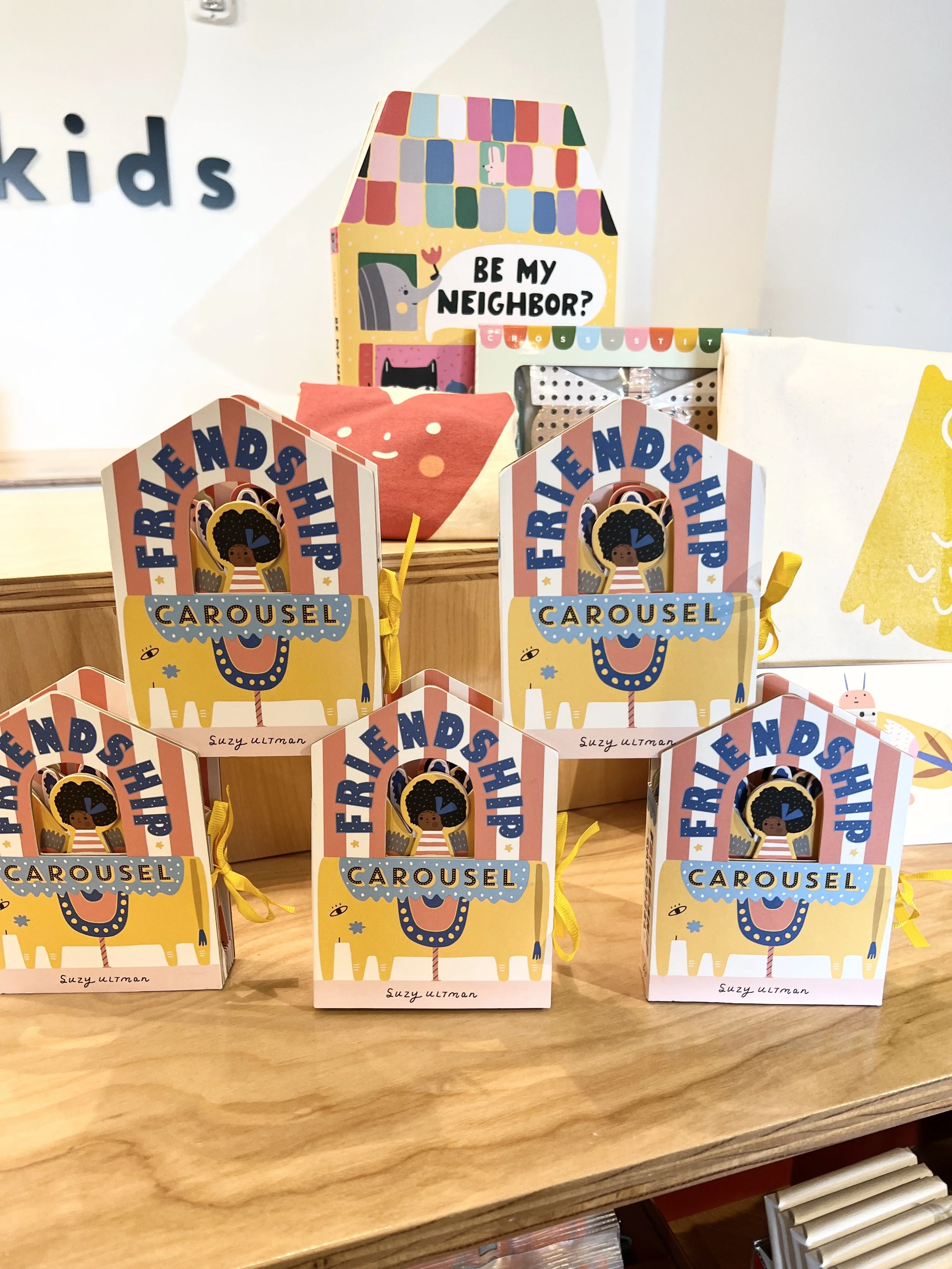 Suzy Ultman x Mochi Valentine's Day Event!