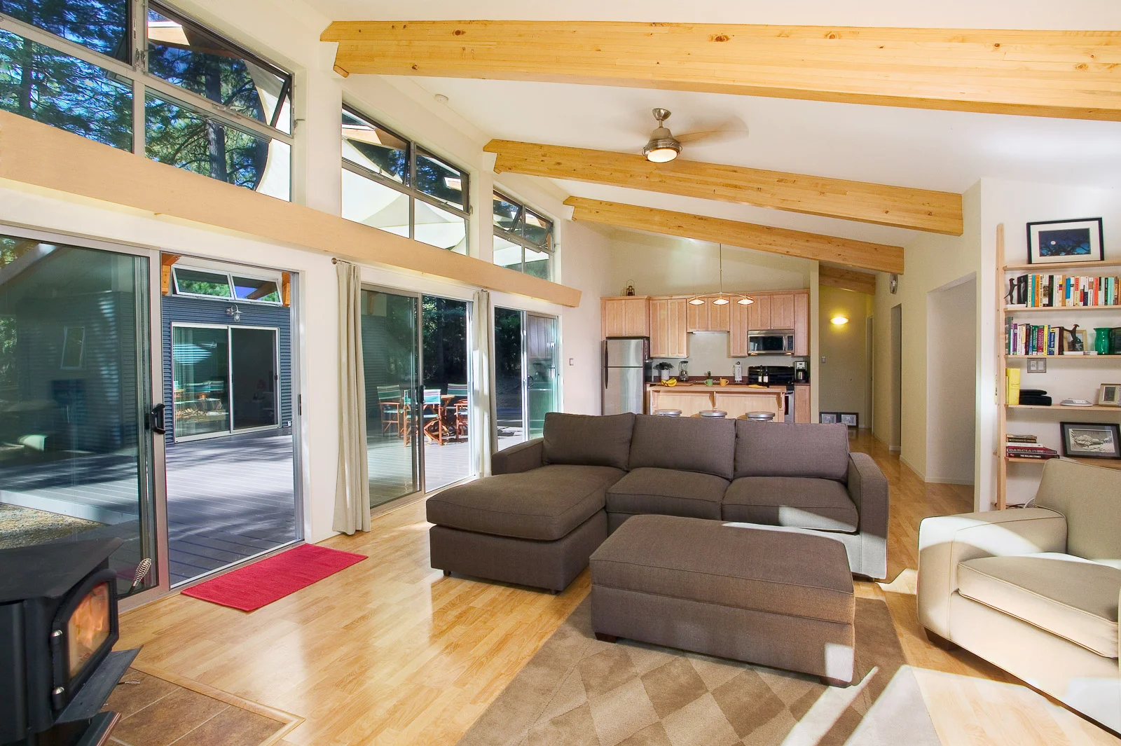 PioneerCabin081.jpg