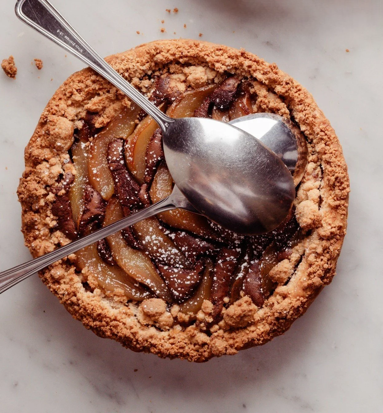 Pear-Chocolate Pie