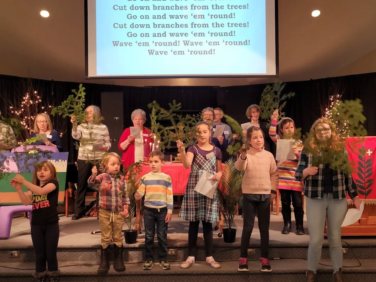 Kids at the front.jpg