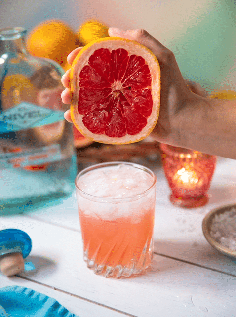 Grapefruit Squeeze loop-high (1).gif