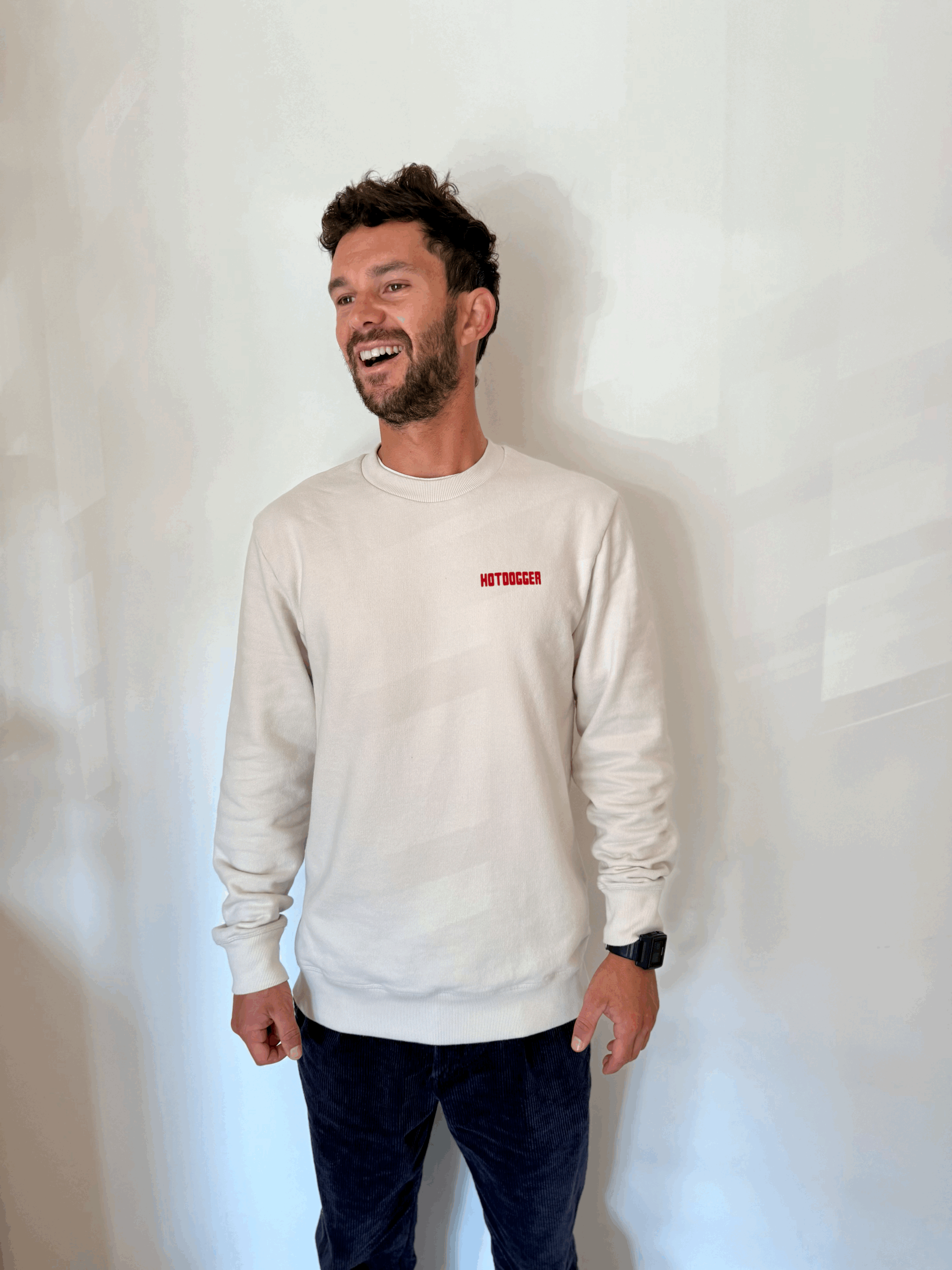 Sweat HOTDOGGER 2025 by Deus Ex Machina