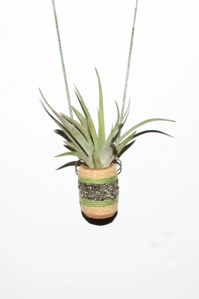 Living Necklace with Crystal or Stone inlay 