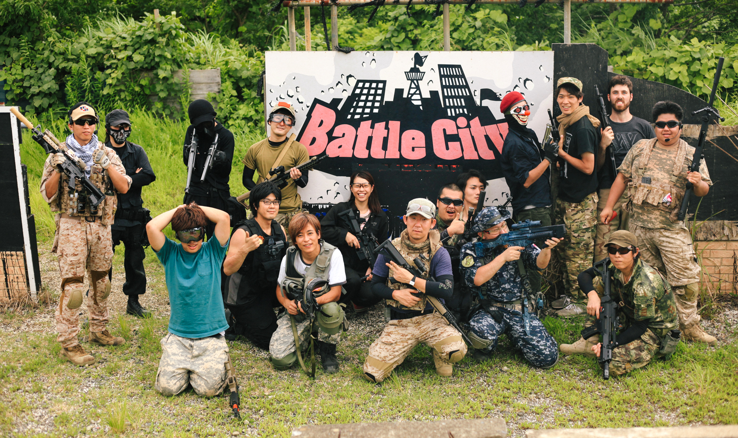 Here's the squad. MORE HOSTAGE SHOTS. 