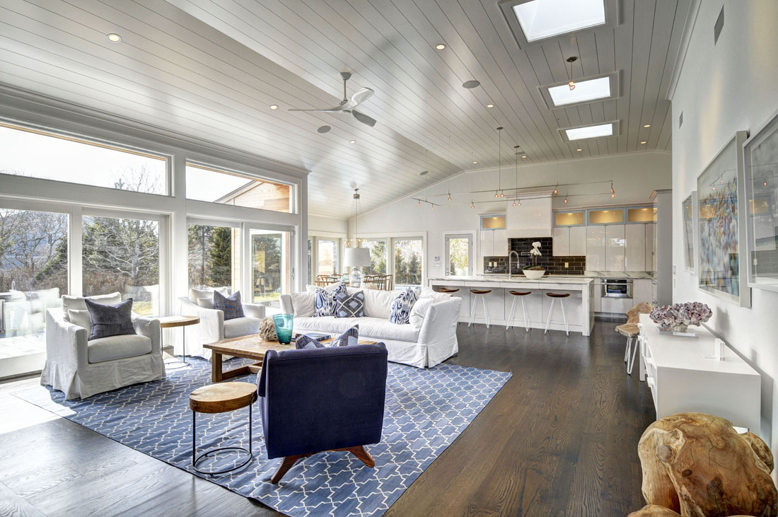 PINE WAY, AMAGANSETT
