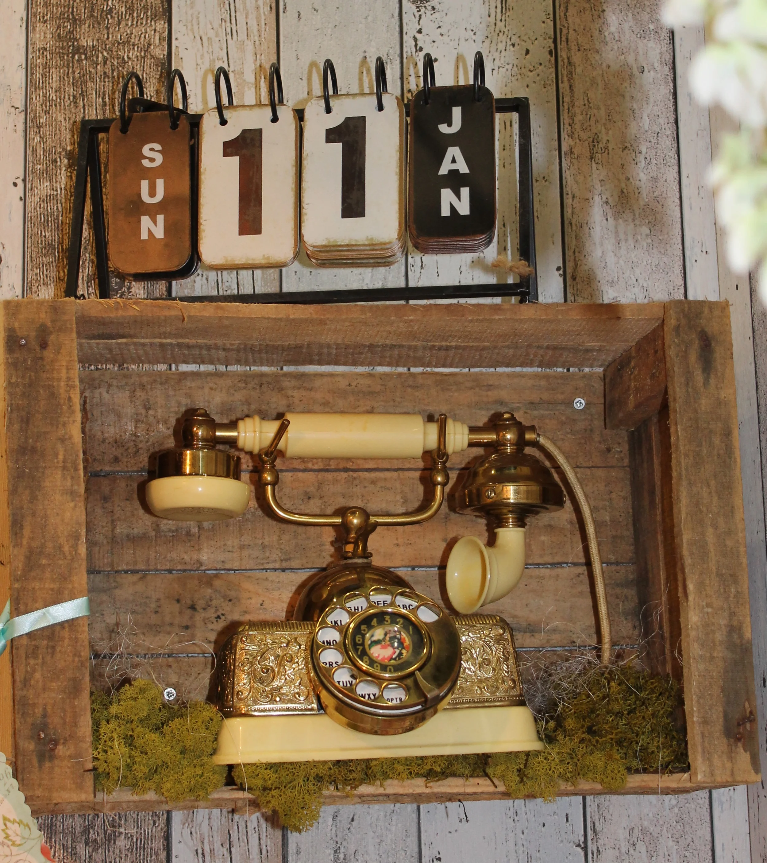 Vintage French Telephon.jpg