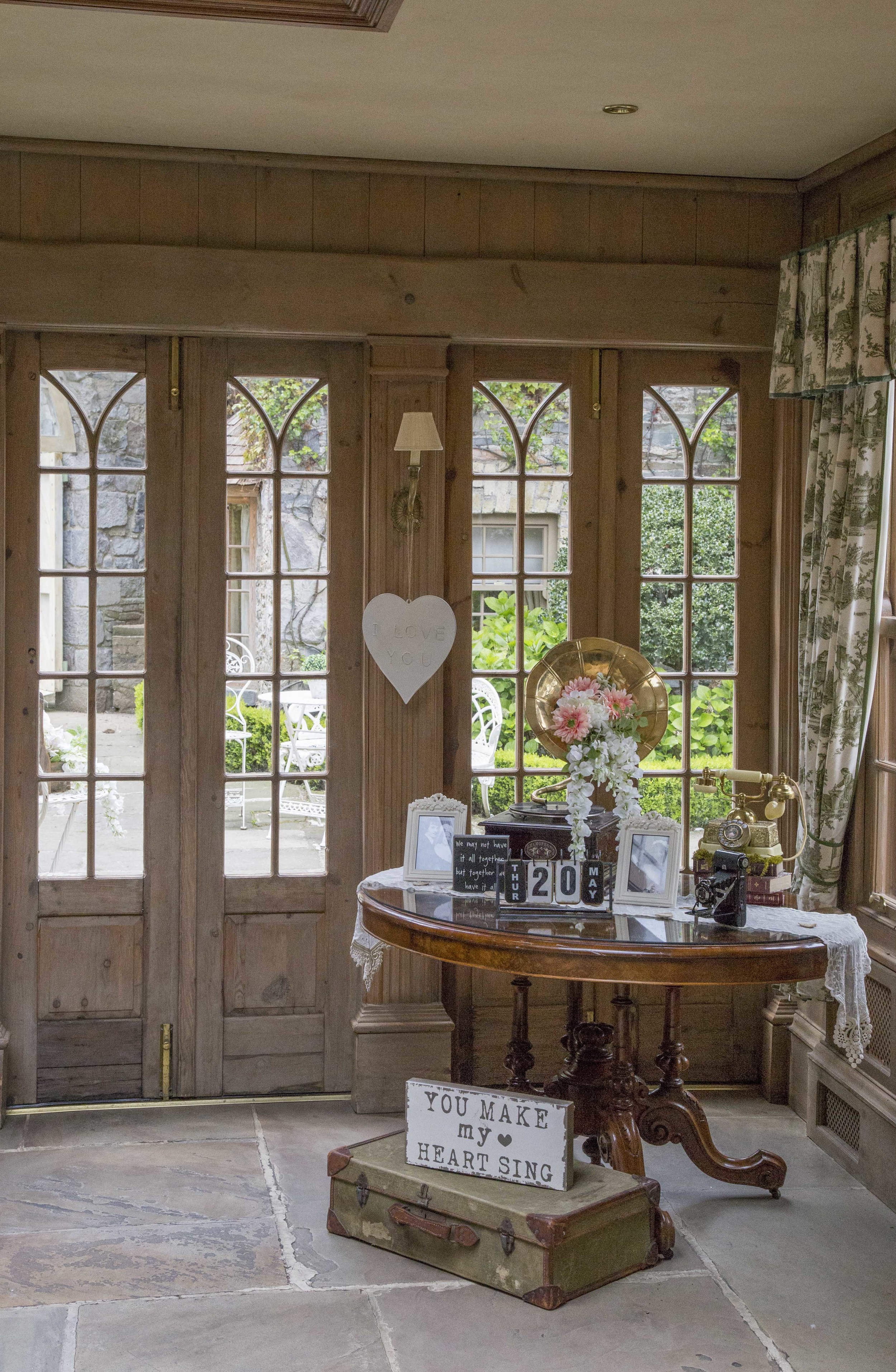 Vintage Affair Styling