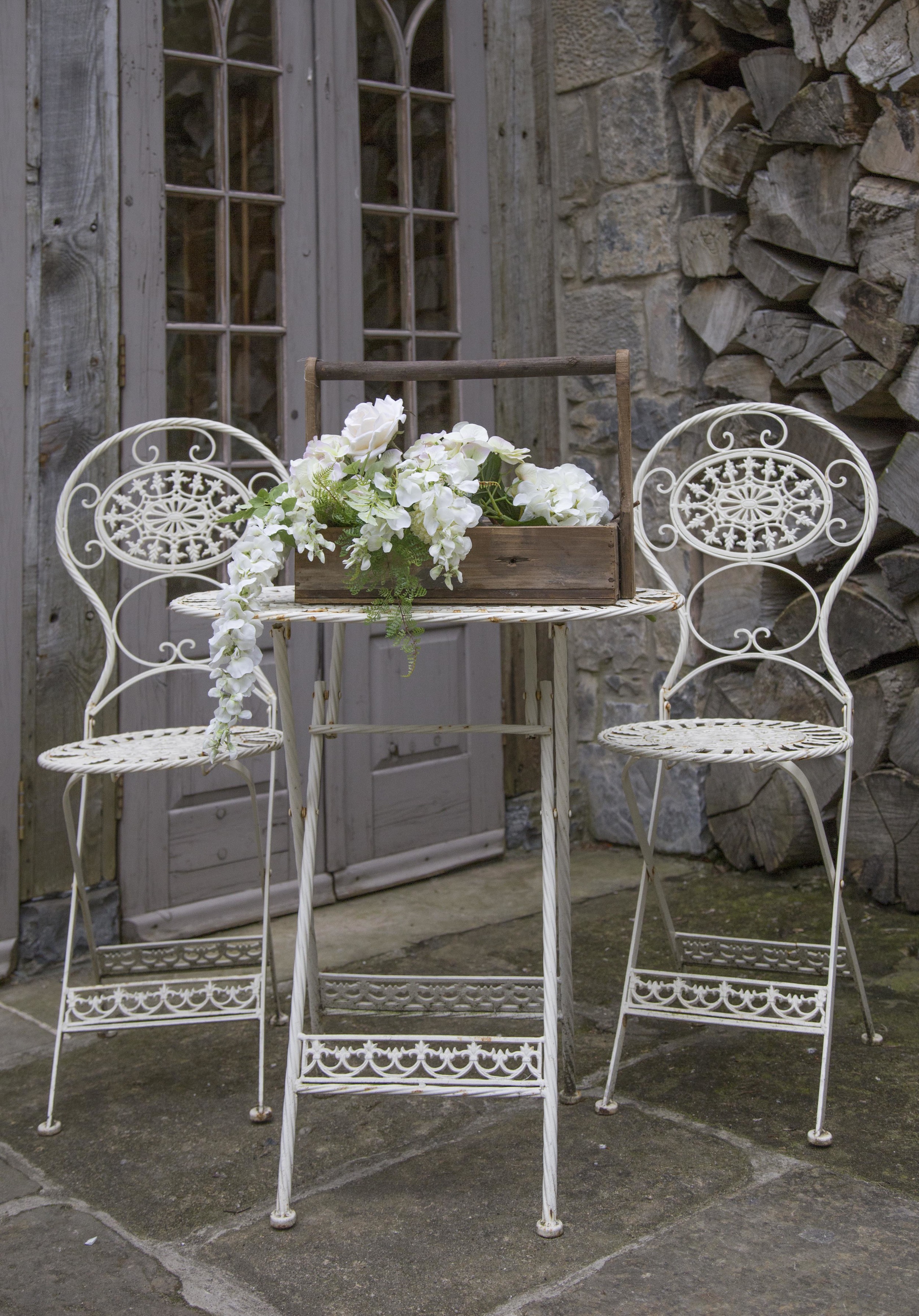 Vintage Affair Wedding Styling