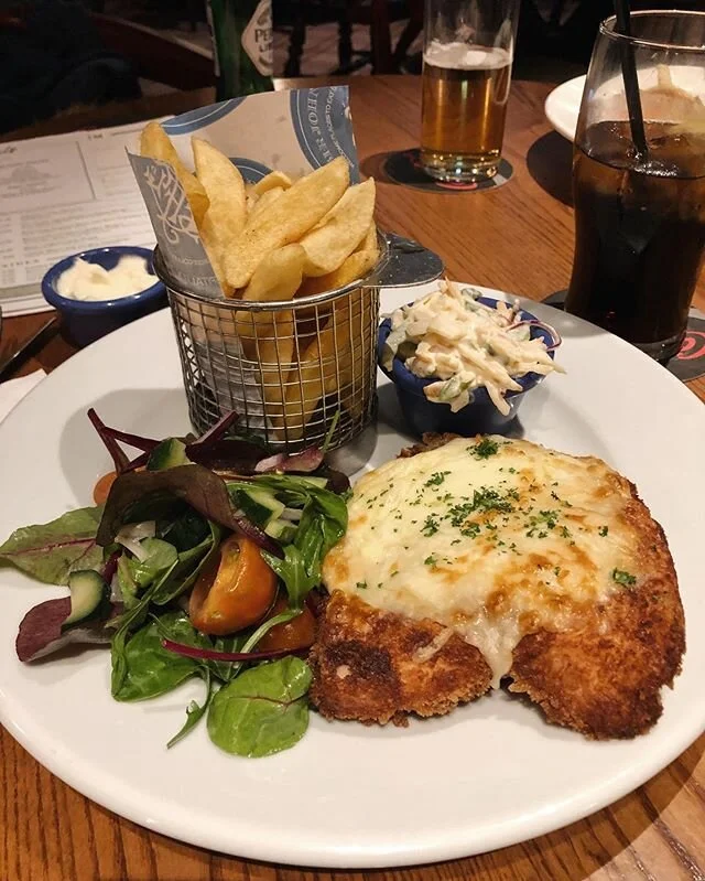 My first, and last parmo. Not out of choice, but ya know lockdown is a bit restrictive 😂 Dunno how it took me 27 years to have a parmo and the fact that I ended up trying it at a Fitzgerald&rsquo;s?? Still, my verdict is can&rsquo;t believe I missed