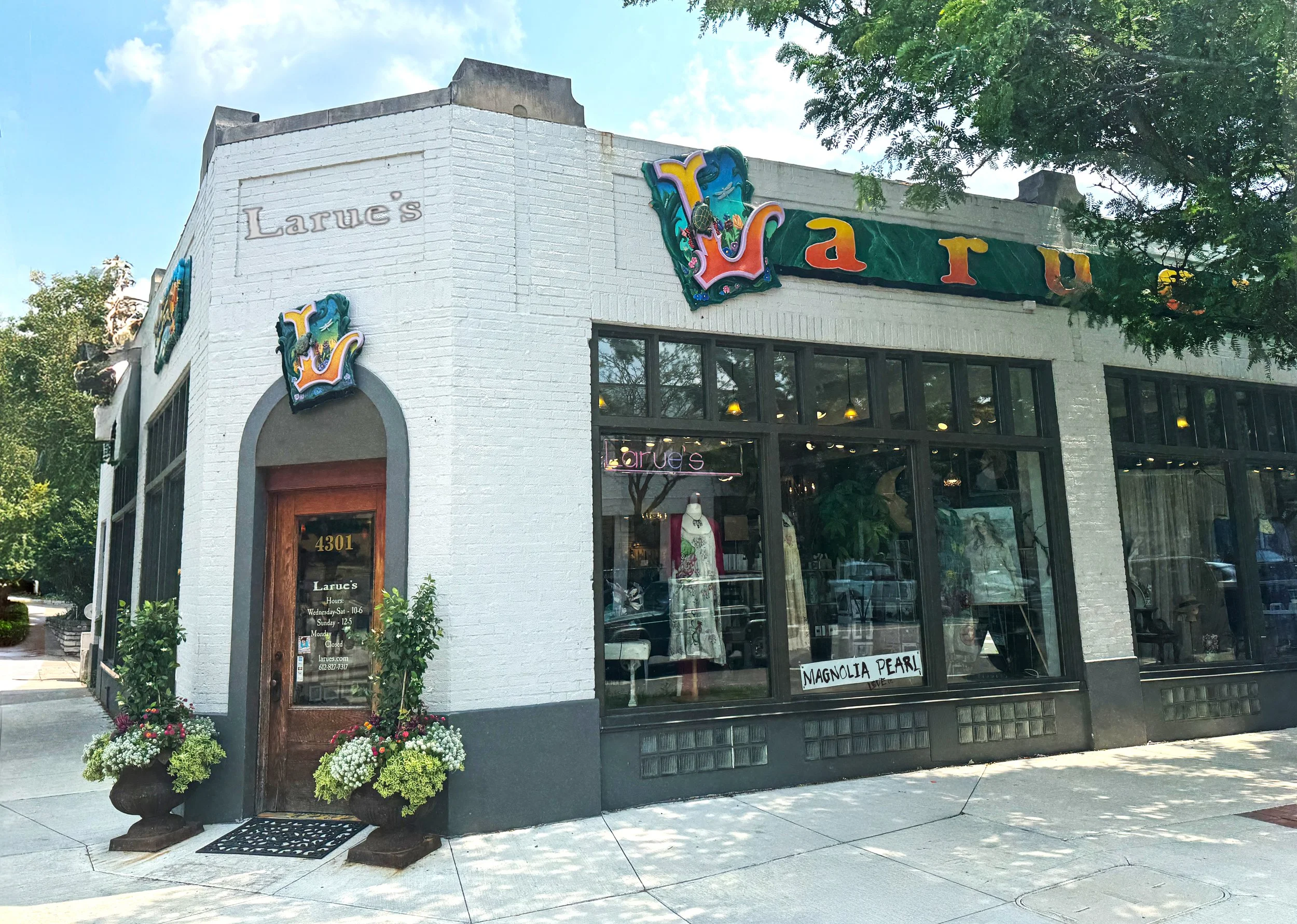 Larue's (1).jpg