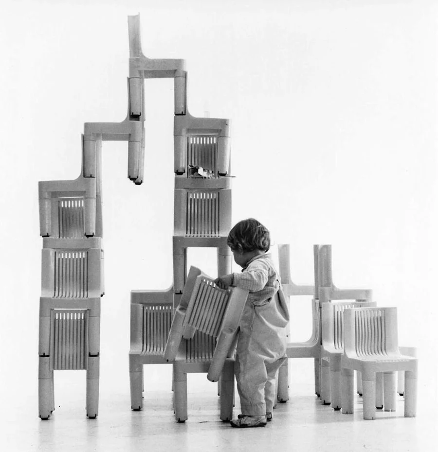 K1340 Chair for Kartell by Marco Zanuso and RIchard Sapper, 1963. Photo via richardsapperdesign.com.