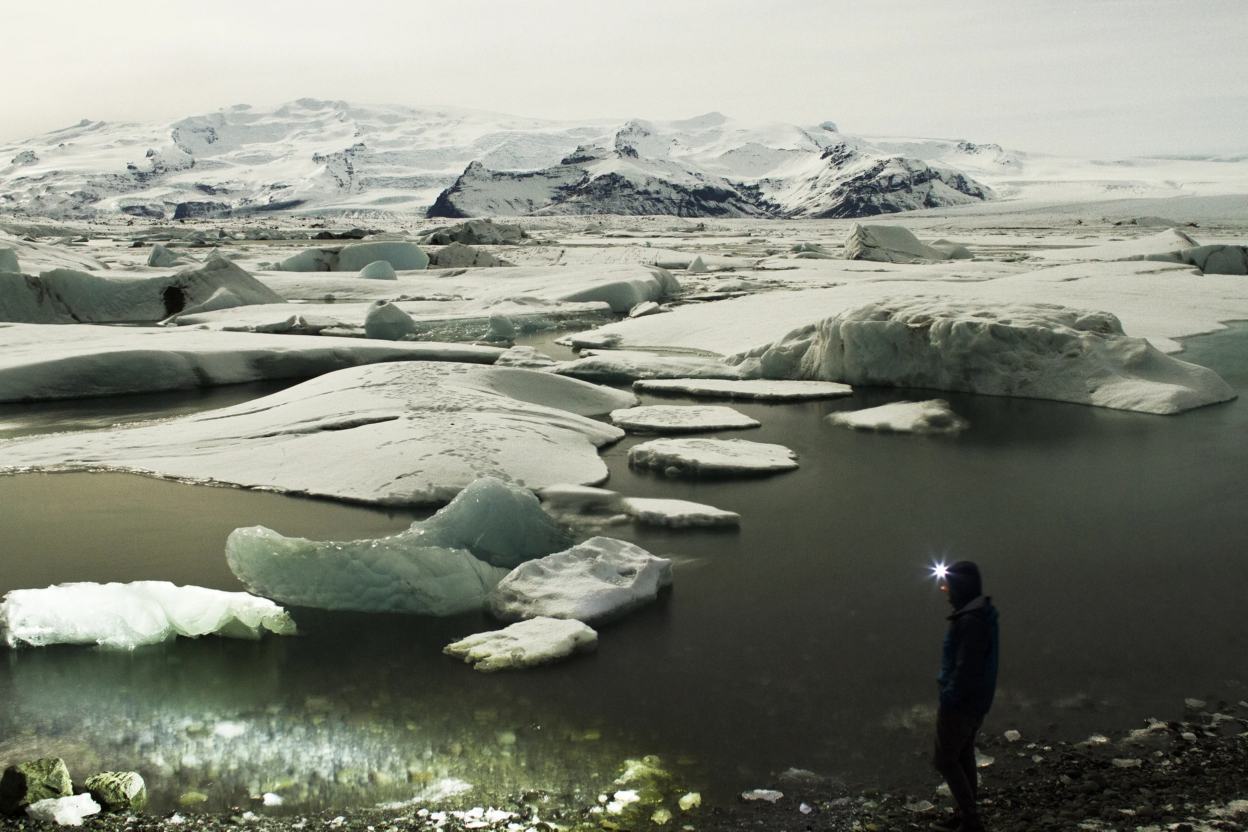 Jökulsárlón at midnight