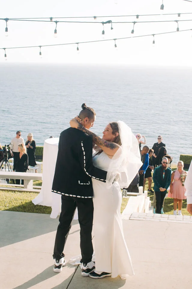 sneaker head wedding