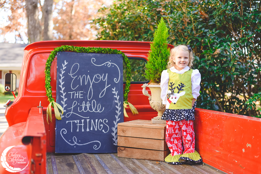 Christmas Mini Session, Chelsey Ashford Photography. www.cmaphoto.co