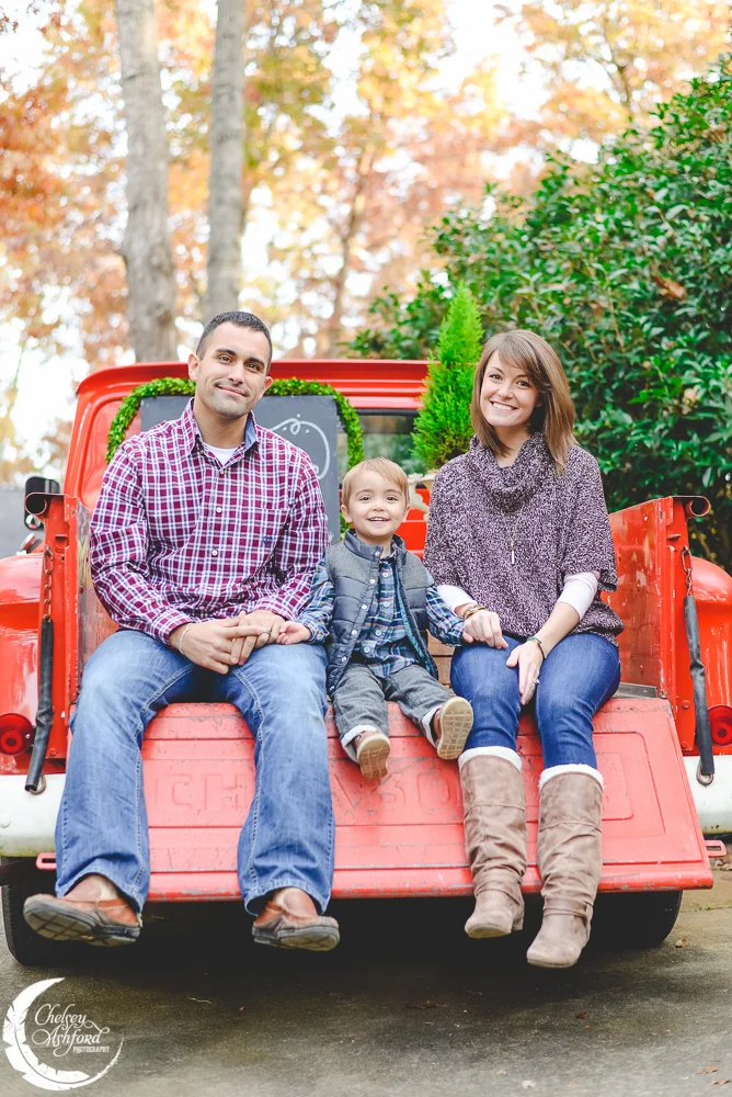 Christmas Mini Session, Chelsey Ashford Photography. www.cmaphoto.co