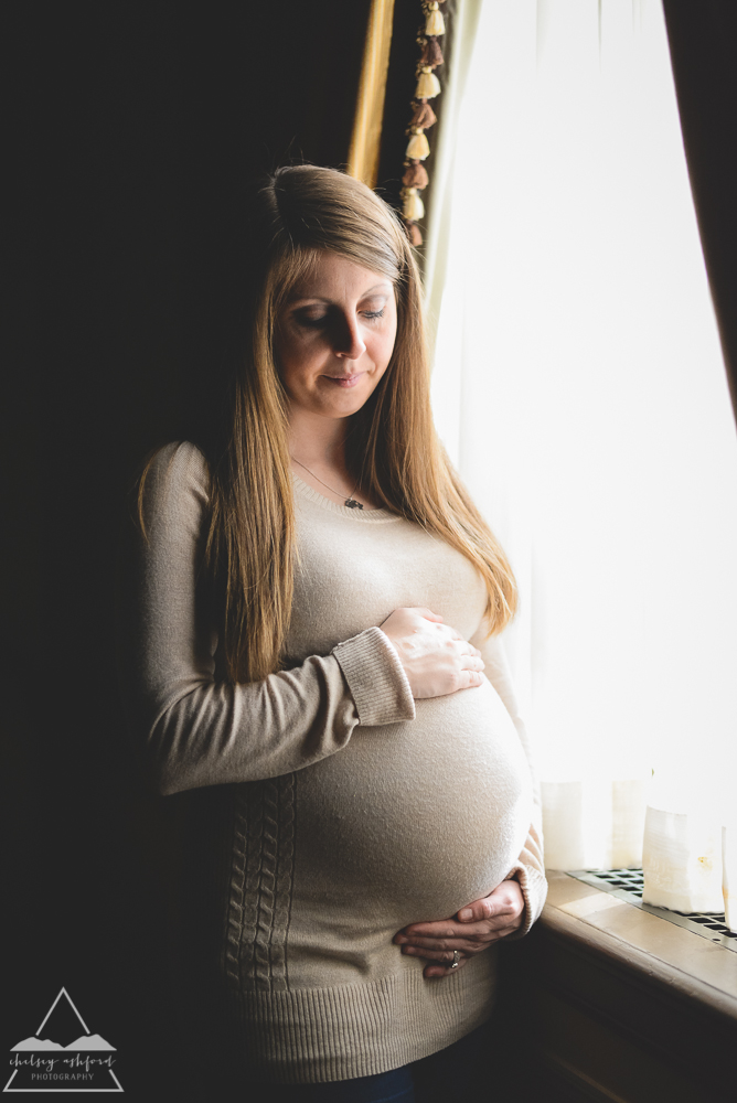 Maternity// Chelsey Ashford Photography