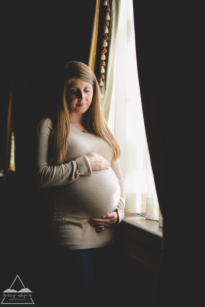 Maternity// Chelsey Ashford Photography