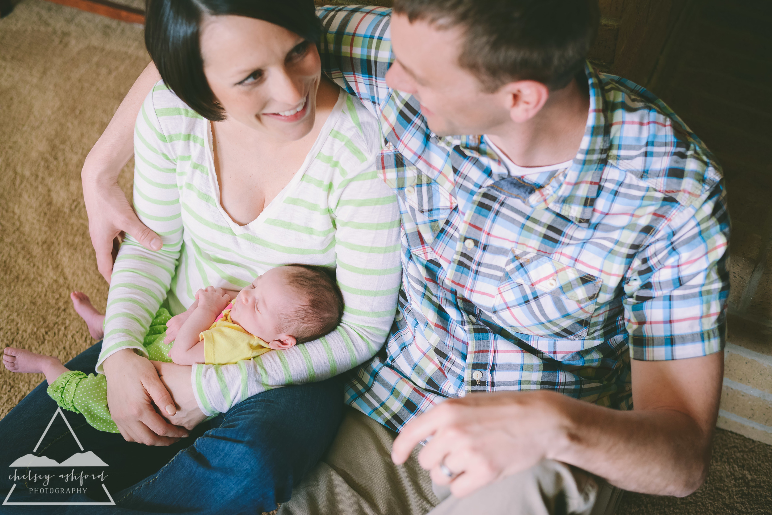 http://www.cmaphoto.co/blog/2015/2/19/della-newborn