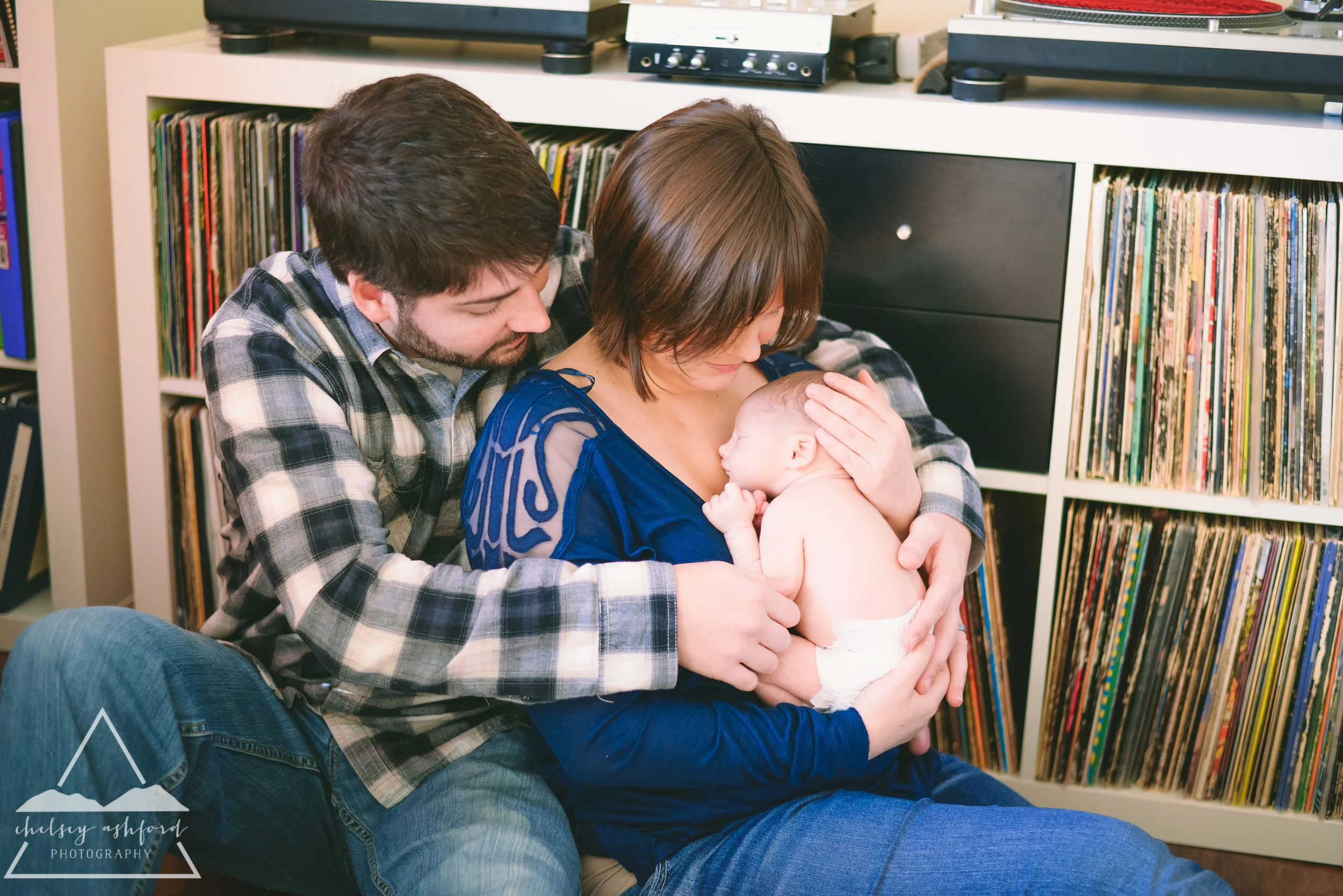 Lifestyle Newborn Session // Chelsey Ashford Photography 2015