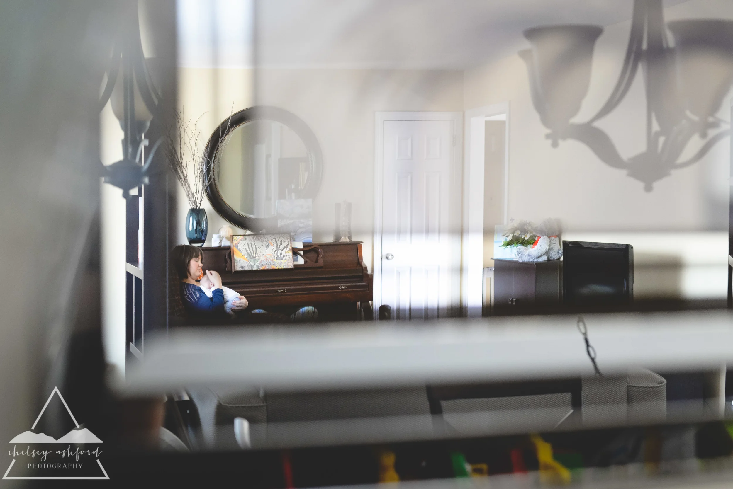 Lifestyle Newborn Session // Chelsey Ashford Photography 2015