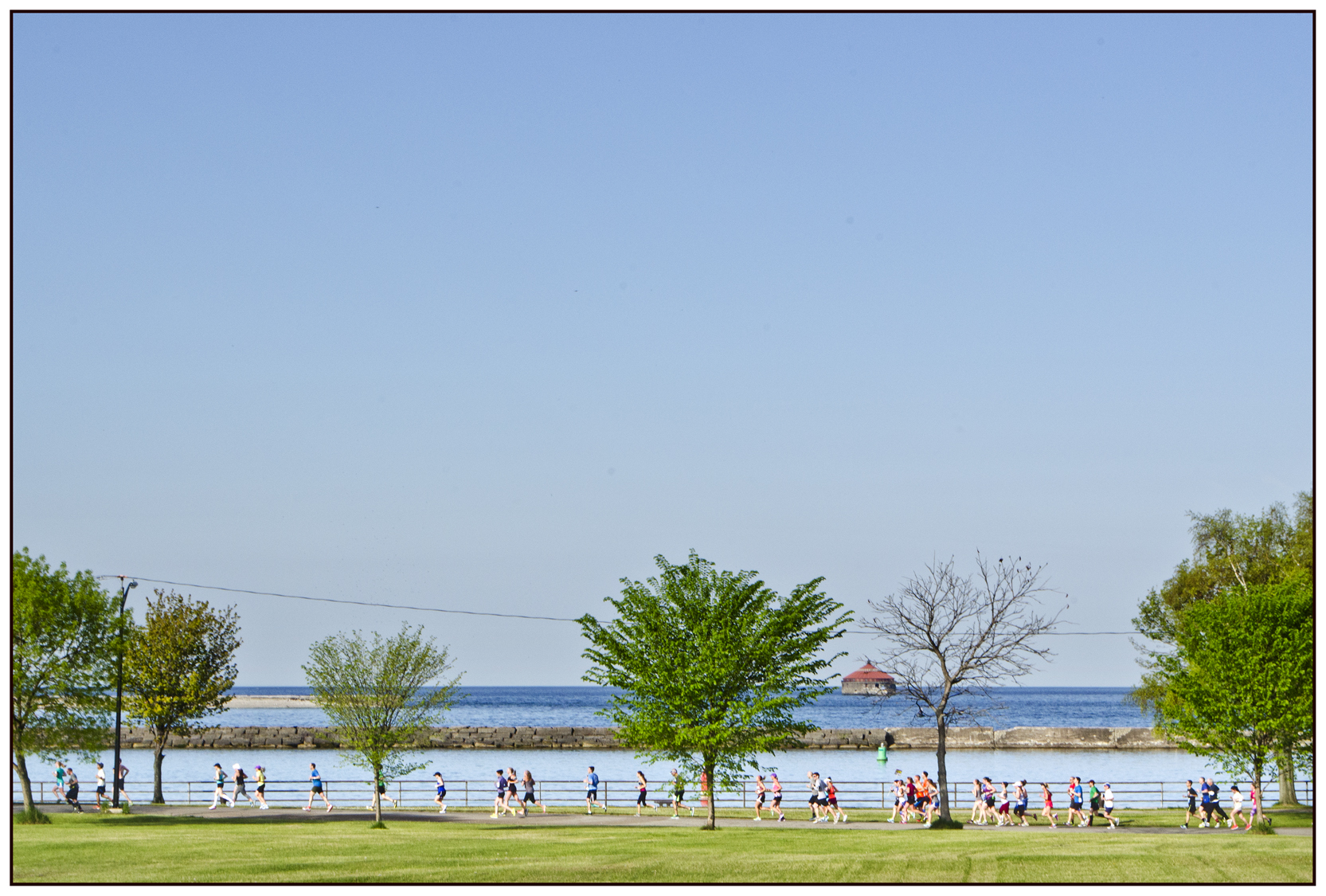 runners at lake.jpg