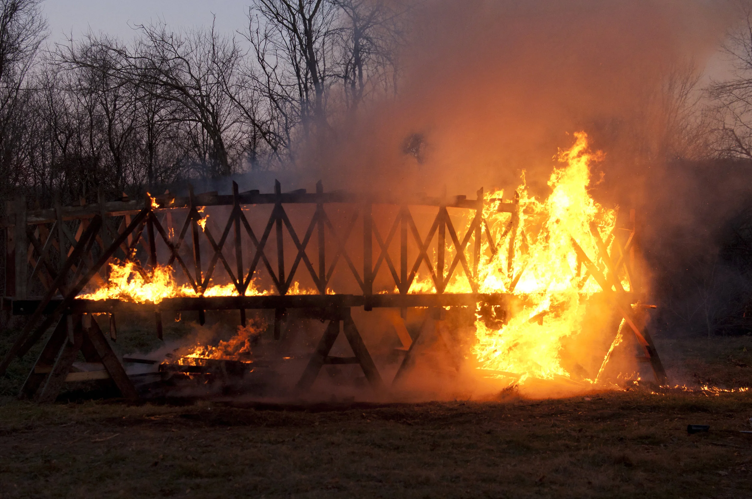 MV_BridgeBurn1_L.jpg