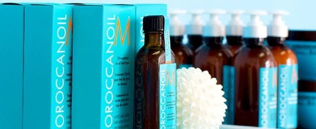 December Specials: Win a $200 Gift Basket & $5 OFF Moroccan Oil Treatment