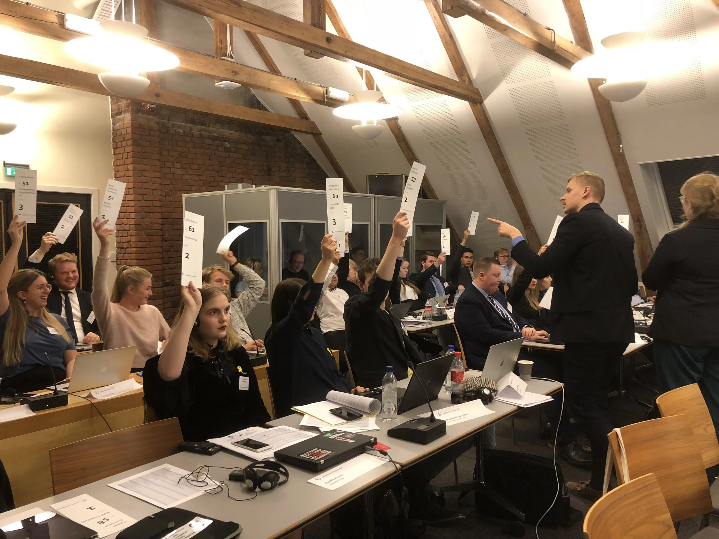 Första dagen på Ungdomens Nordiska Råds session!