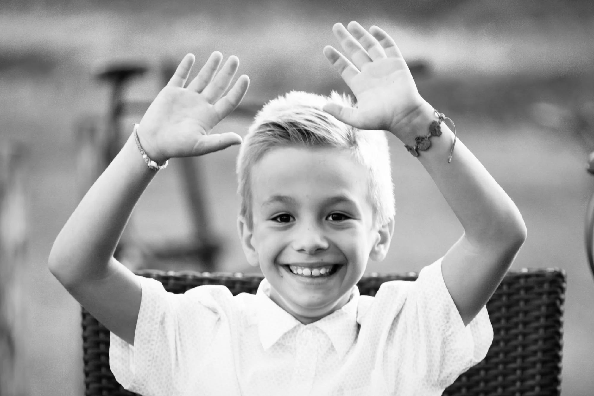 The Guests take in the grounds-55.JPG