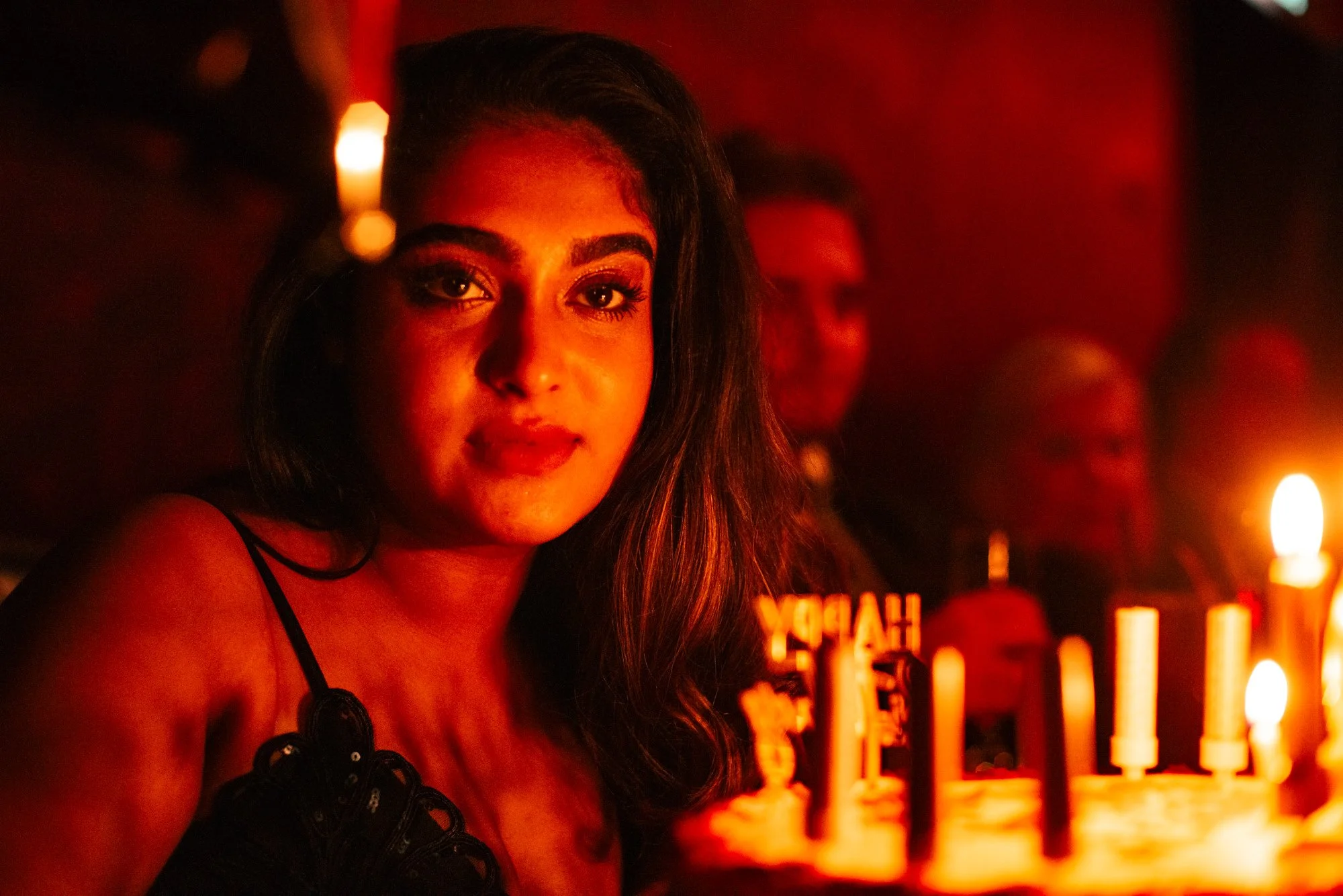 Charlize's 21st Cake-6.JPG